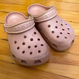 Crocs women’s size 4